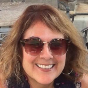 Meet your Posher, Joni